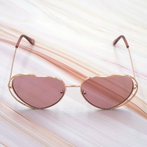Women’s Heart Sunglasses  - Pink